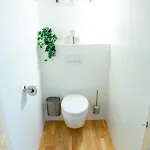 بيت شباب Sishaus *