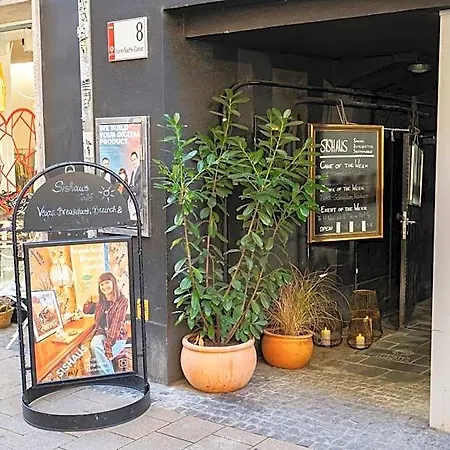 ホステル Sishaus *